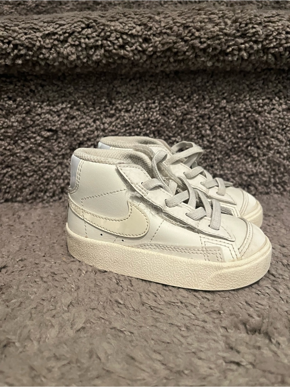 Toddler Nike Blazer Mid Sneakers - Velcro - White - Size 5c